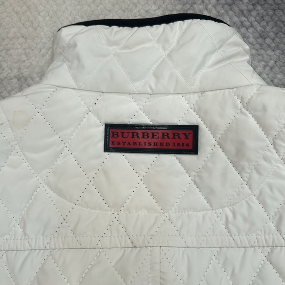 Vintage Burberry Vest - Picture 4 of 4